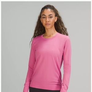 NWT Pink Blossom Swiftly Relaxed Long Sleeve Sz4